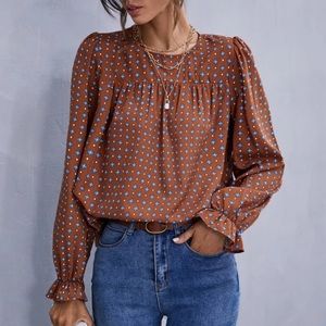 Fall flounce sleeve blouse